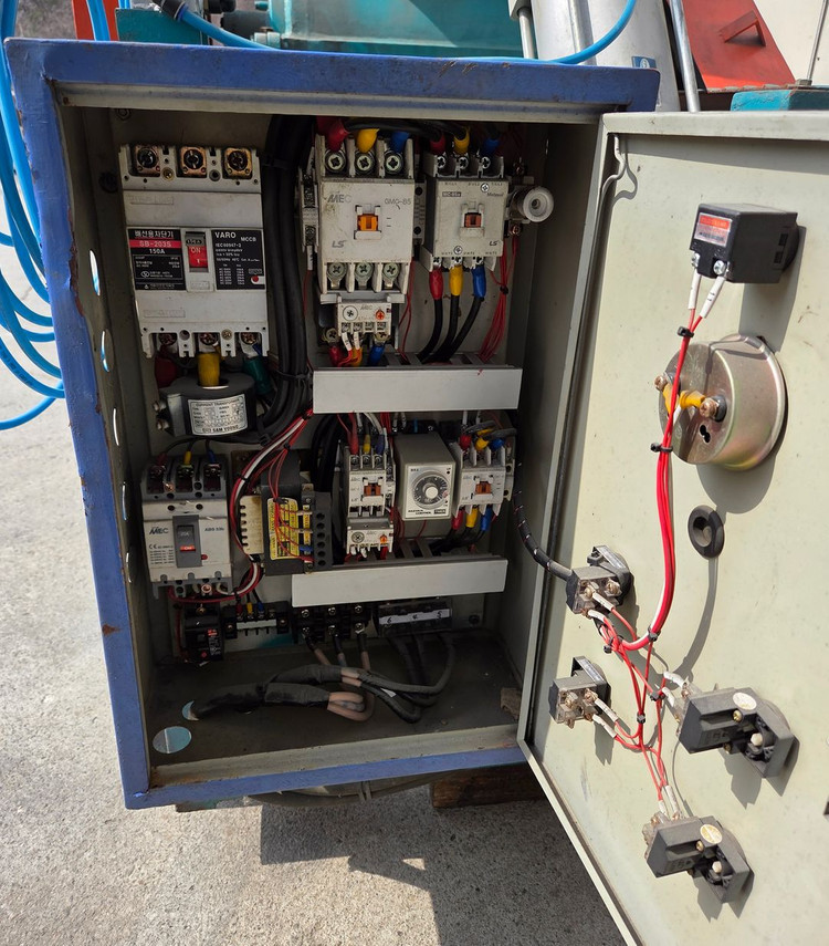 분쇄기 파쇄기 공업용 플라스틱 평날 50마력 판매 이미지