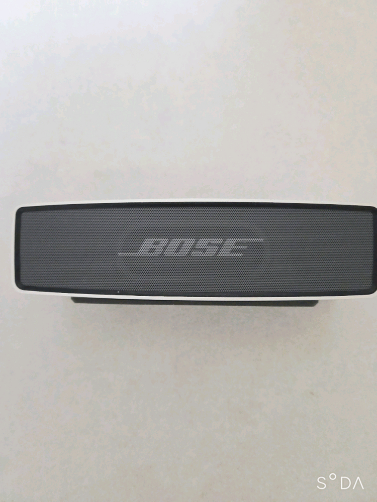 보스 사운드링크 미니 블루투스 휴대용 스피커 이미지