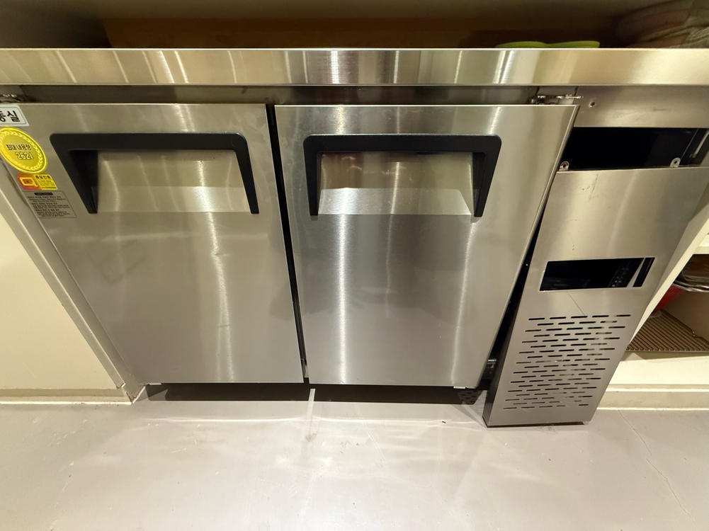 [간냉식] 그랜드우성 냉동실 1500 & 냉장고 1500 (각75) 이미지