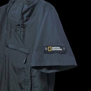 남성 2022 내셔널지오그래픽 와펜 반팔 우븐 아노락 바람막이 코프코어 이미지