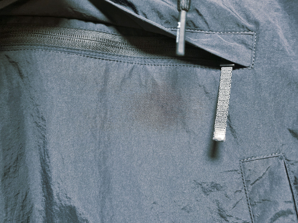 남성 2022 내셔널지오그래픽 와펜 반팔 우븐 아노락 바람막이 코프코어 이미지