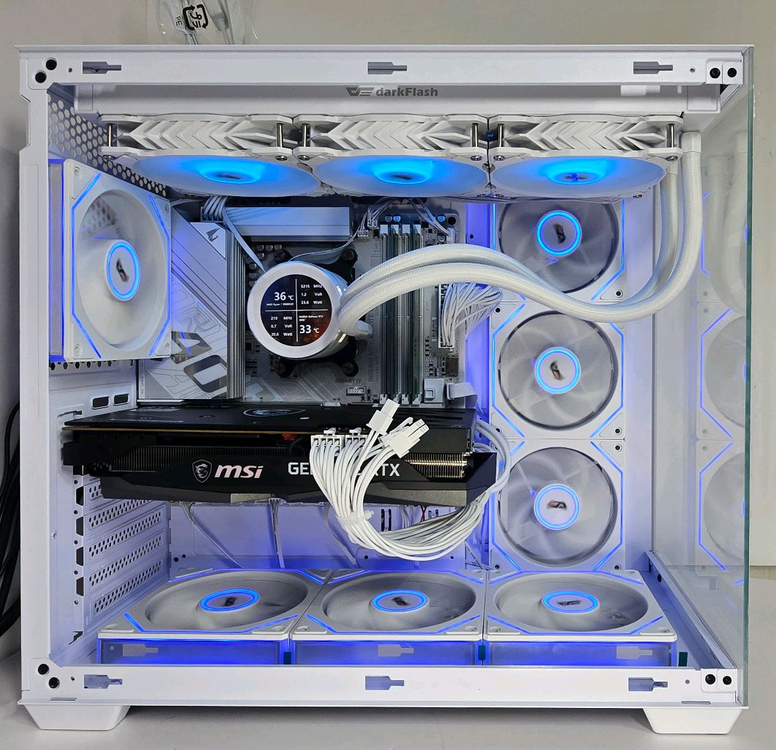 (새제품 화이트)9800X3D, RTX5070Tl, B850M, 수랭쿨러, 850W GOLD, 방송게이밍컴퓨터본체 이미지