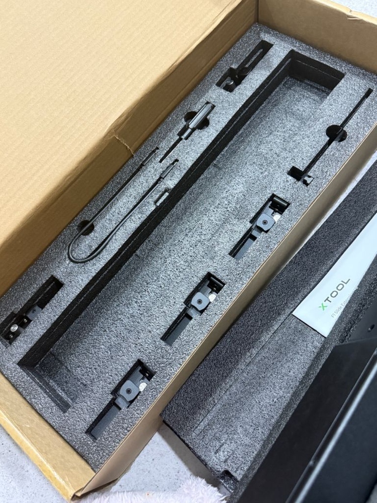 엑스툴 xTool F1 레이저 각인기 + 집진기 + 익스텐션 세트 판매 이미지