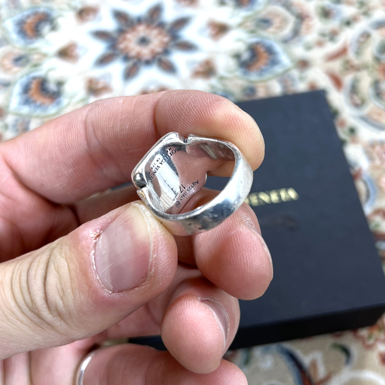 보테가베네타 남녀공용 풀패키지 실버 은 에센셜 링반지 17호 이미지