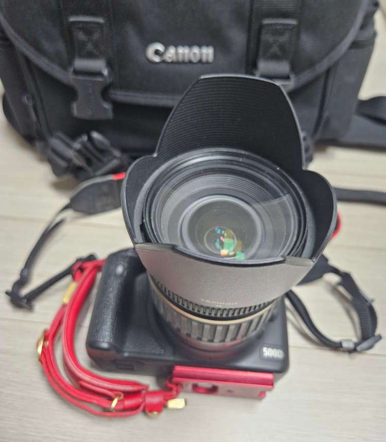 캐논 500D DSLR 카메라 + 렌즈 세트 이미지