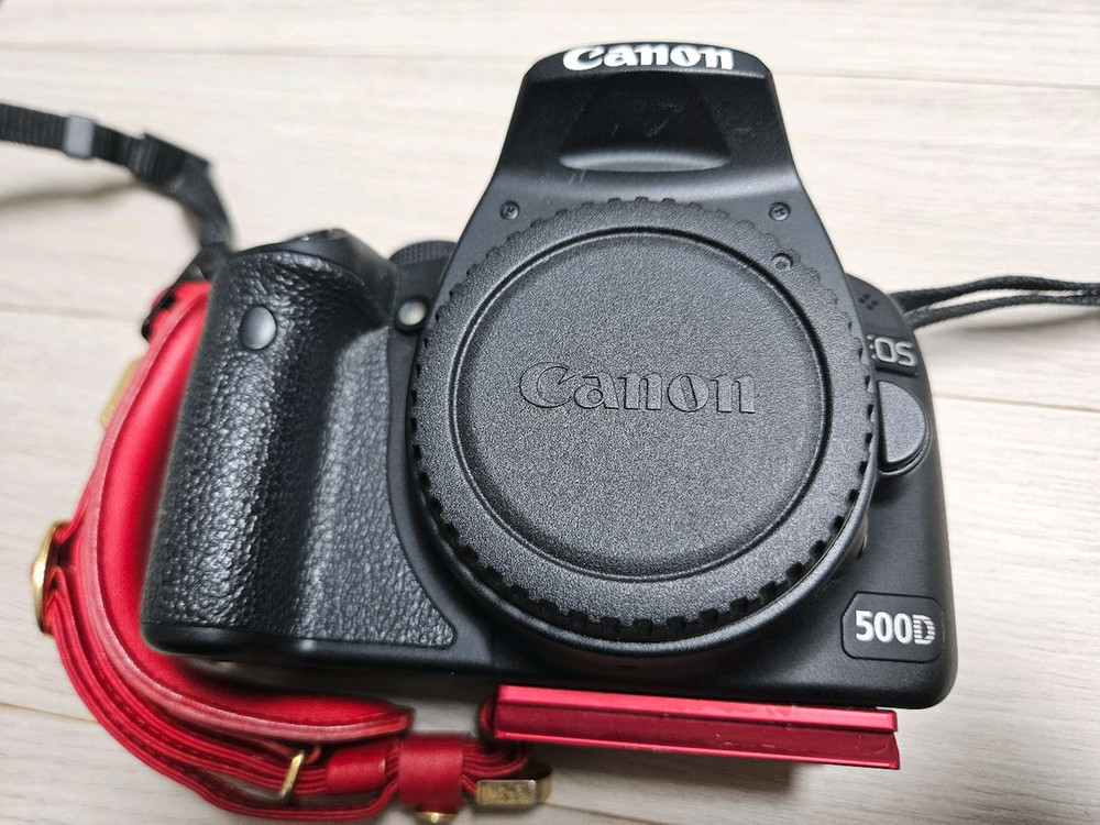 캐논 500D DSLR 카메라 + 렌즈 세트 이미지