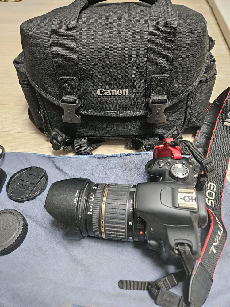 캐논 500D DSLR 카메라 + 렌즈 세트 이미지