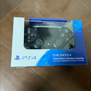 ps4 정품 듀얼쇼크 미개봉품 판매합니다. 이미지