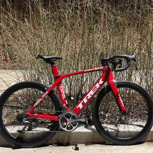 트렉 마돈 9.2 듀라에이스 di2 이미지