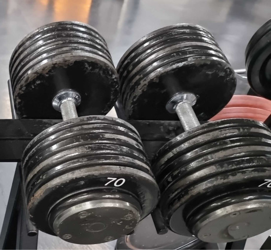 고중량 덤벨 70kg 60kg 18kg 저렴히 팝니다 고중령 덤벨 아령 dumbell 70킬로 65킬로 60킬로 이미지