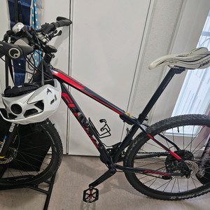 엘파마 P8100 중급 29인치 mtb와 종주용품 일괄 판매 이미지