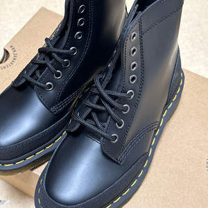 닥터마틴 1460 8홀 부츠 UK3 이미지