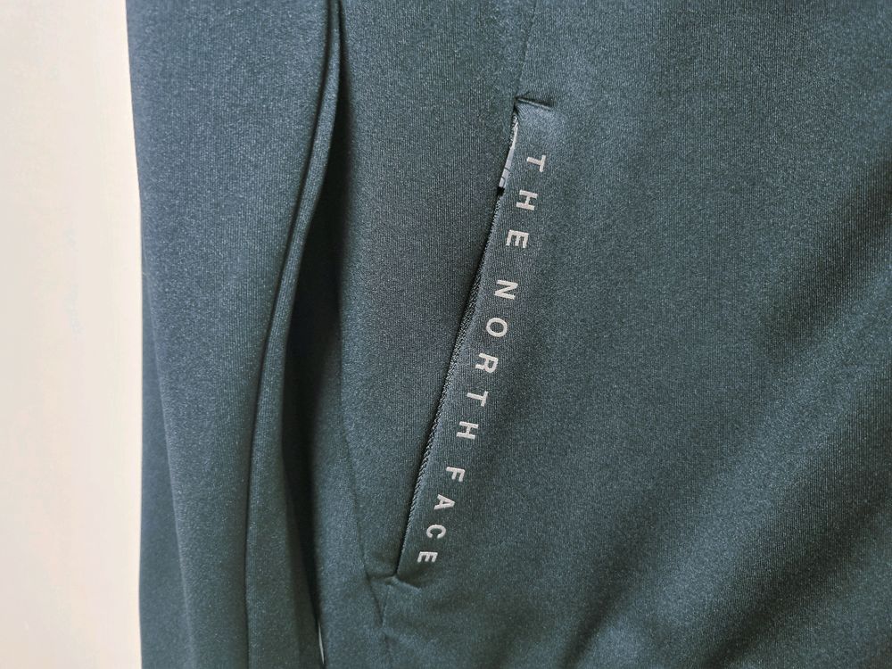 남성 노스페이스 레터링 화이트라벨 블랙 검정 집업 져지 트랙탑 트레이닝복 이미지