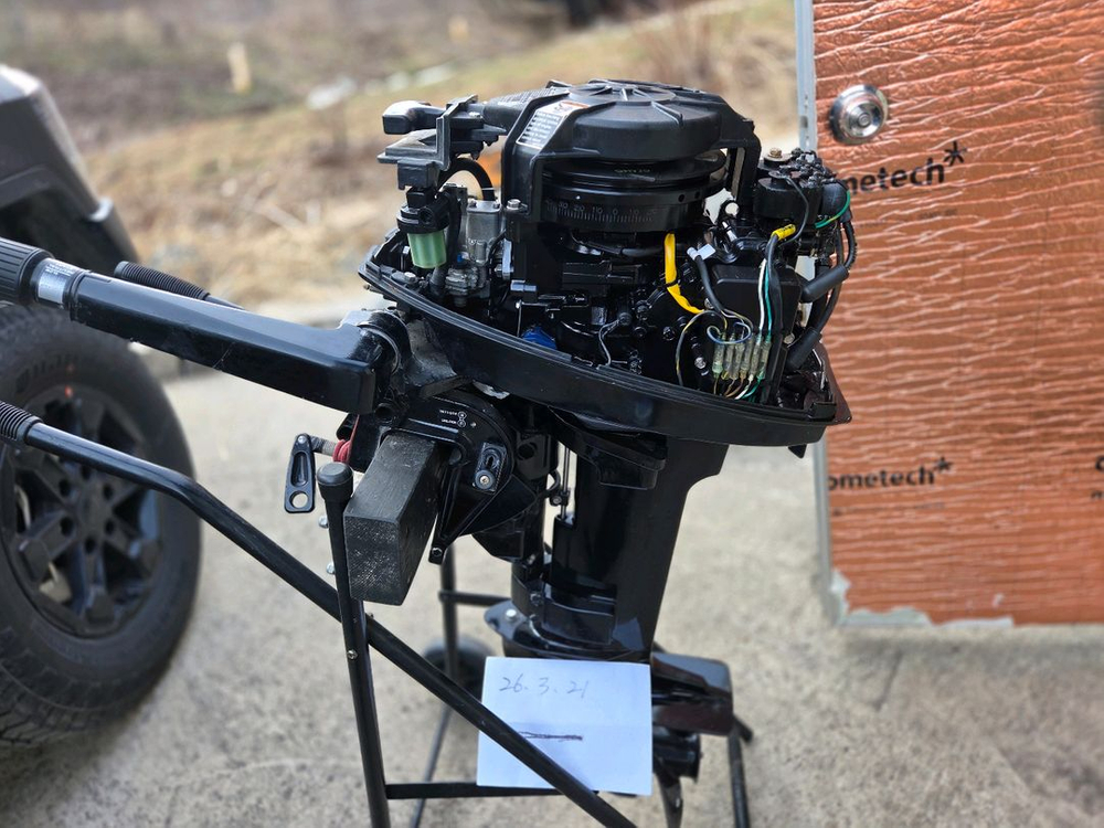 머큐리 15마력 선외기 미국식 34k 이미지