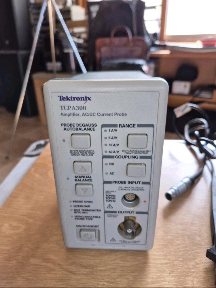 Tektronix TCP A300 AC/DC 전류 프로브 이미지