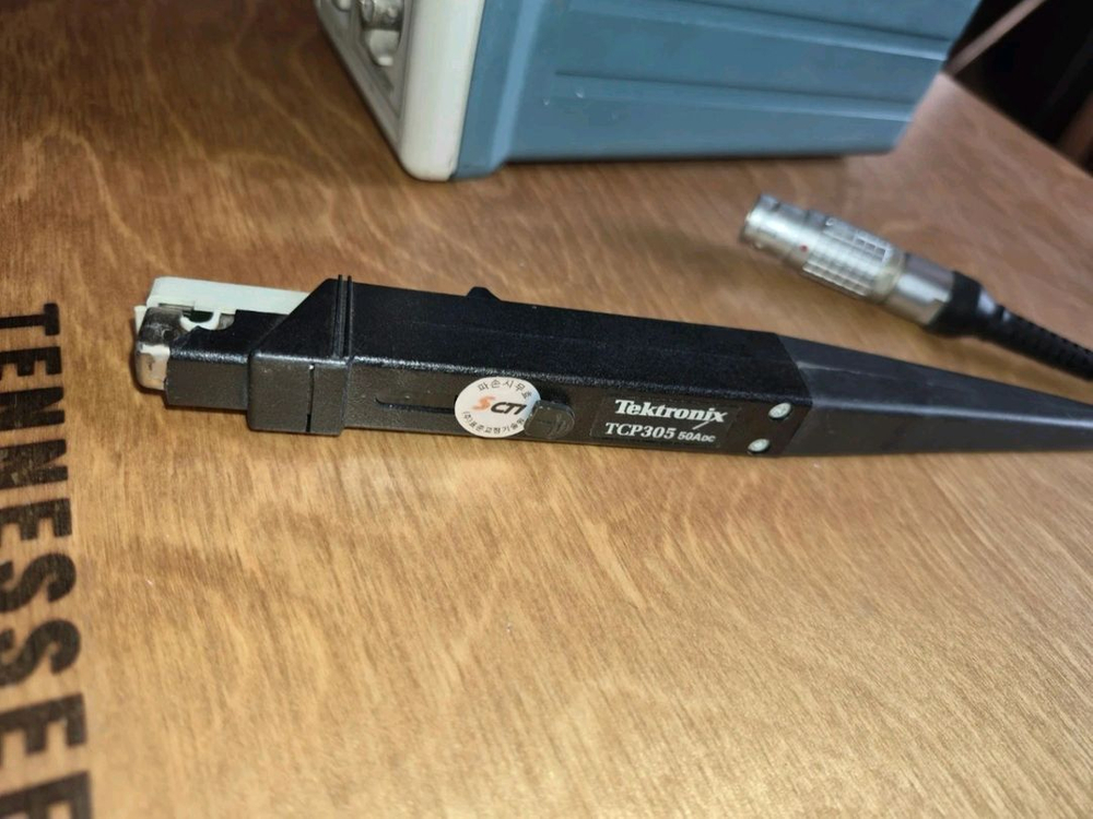 Tektronix TCP A300 AC/DC 전류 프로브 이미지