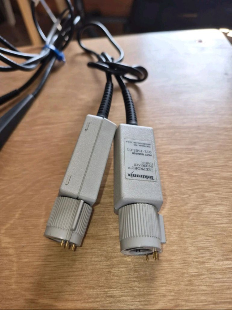 Tektronix TCP A300 AC/DC 전류 프로브 이미지