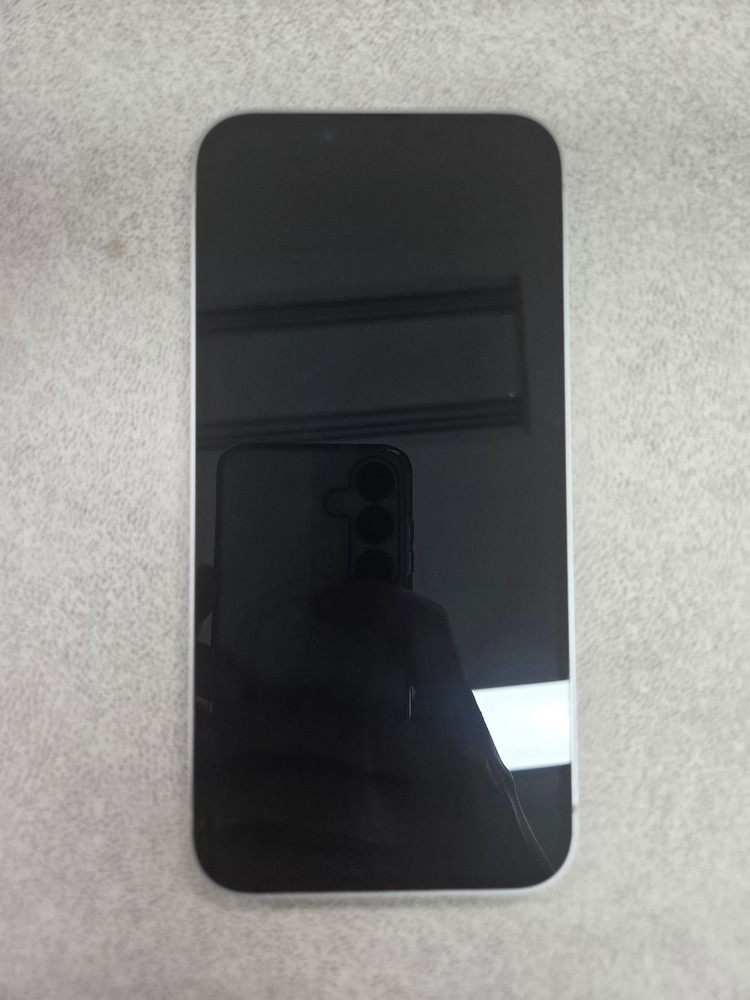 [68만]아이폰16E (256GB) 새상품급 성능100% 싸이클173 이미지