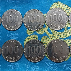 2016년 100원 동전 10개 이미지