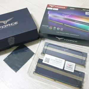 Teamgroup XTREEM DDR4 3667MHz CL14 16GBx2 (32GB) 램 이미지