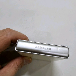 갤럭시 Z플립3 크림 256 이미지