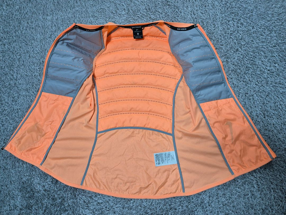 나이키 에어로프트 여성 구스 다운조끼 M(85) 이미지