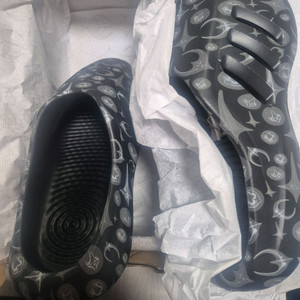 [265]아디다스 x 떠그 클럽 아디폼 인피니티 뮬 코어 블랙 코어 블랙 새상품 이미지