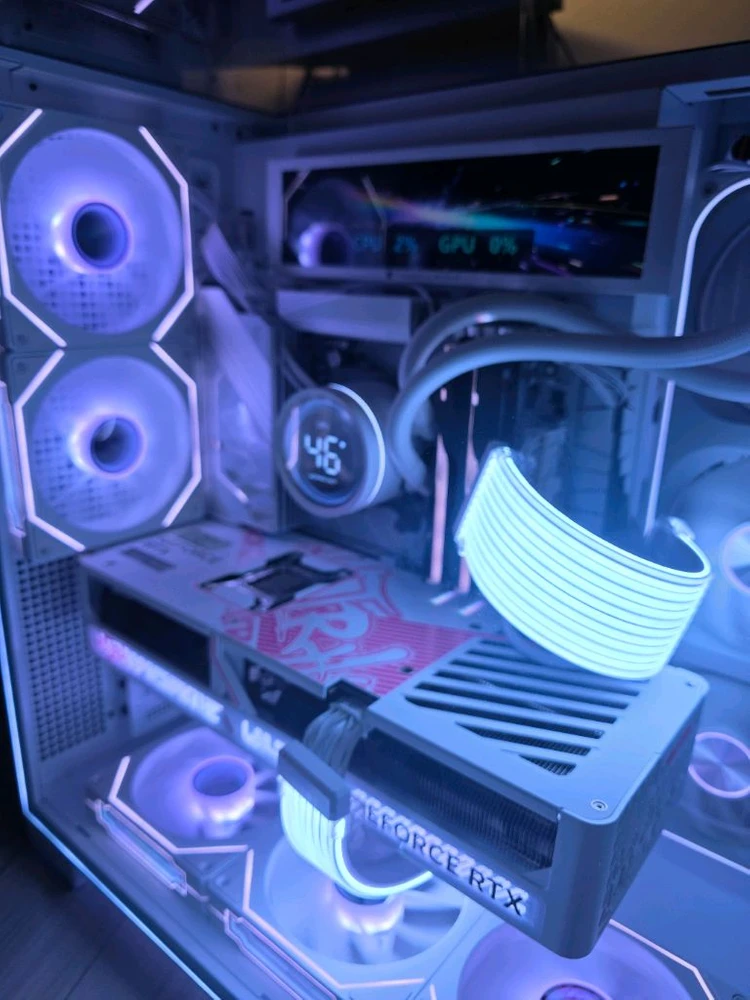 라이젠7 9800X3D RTX5080 PC팝니다 이미지