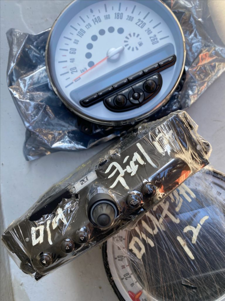 미니쿠퍼 오디오 모니터 이미지