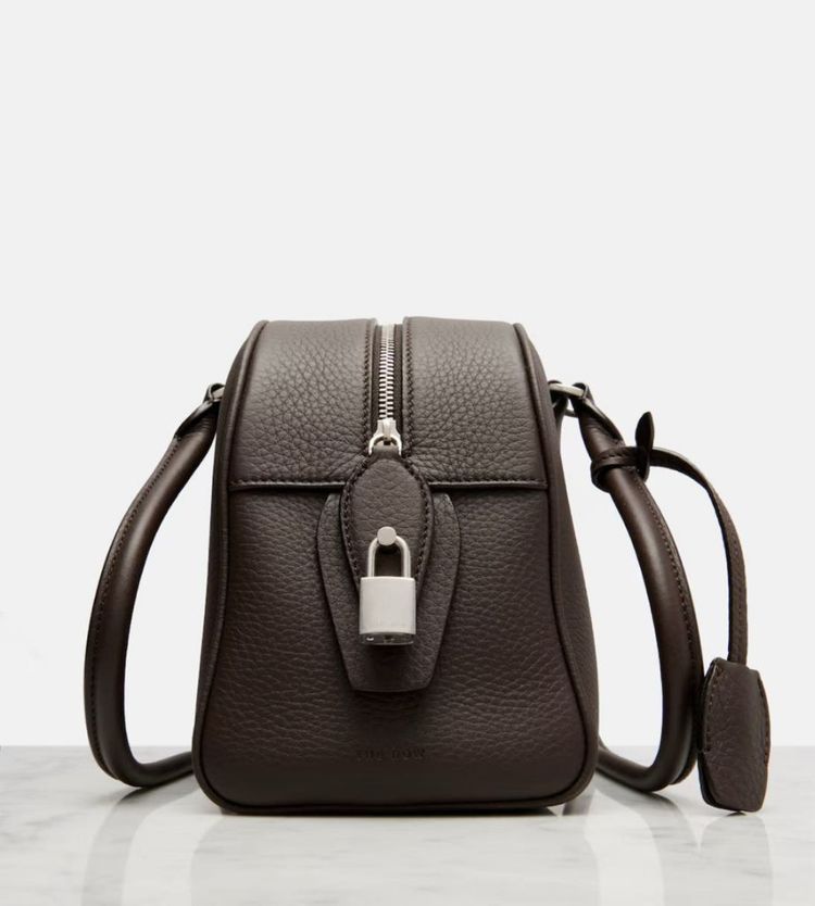 더로우 제니 인디아백 ew 다크 브라운 이미지