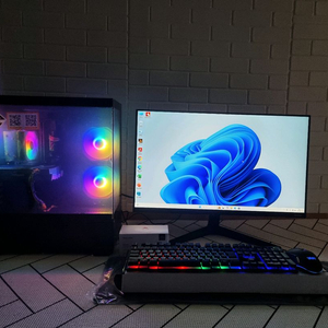 게이밍 컴퓨터 풀세트 팝니다 롤.서든.피파.옵치.발로란트.PC.피시.포토샵.스팀.세트 이미지