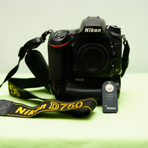 니콘 D750풀프레임 DSLR 카메라 및 랜즈들 (30,24-120,70-200)