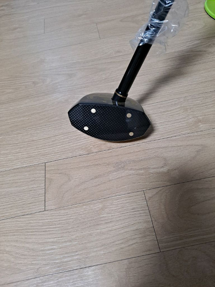 파크골프채.볼.볼집게.헤드보호필름세트새제품팝니다 이미지