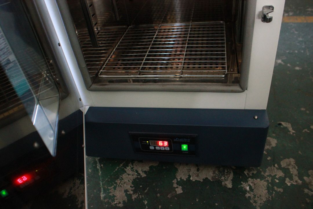 산업용 건조기 오븐 labteck LDO-080N 챔버 자연순환식 80L 용량 이미지