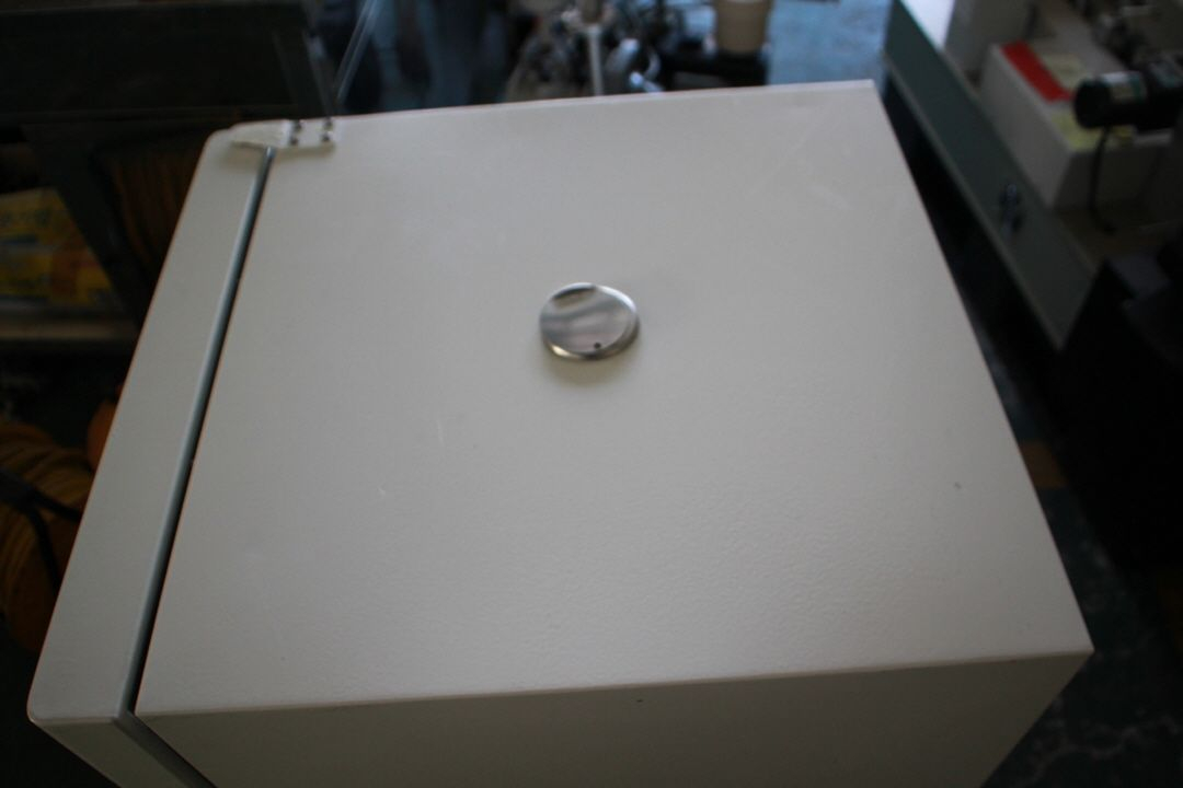 산업용 건조기 오븐 labteck LDO-080N 챔버 자연순환식 80L 용량 이미지