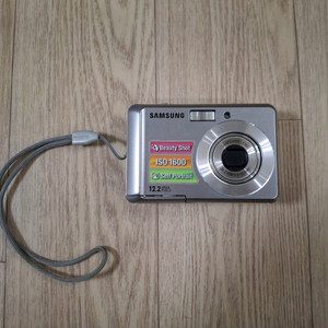 디지털카메라(삼성VLUU es17 실버) 이미지