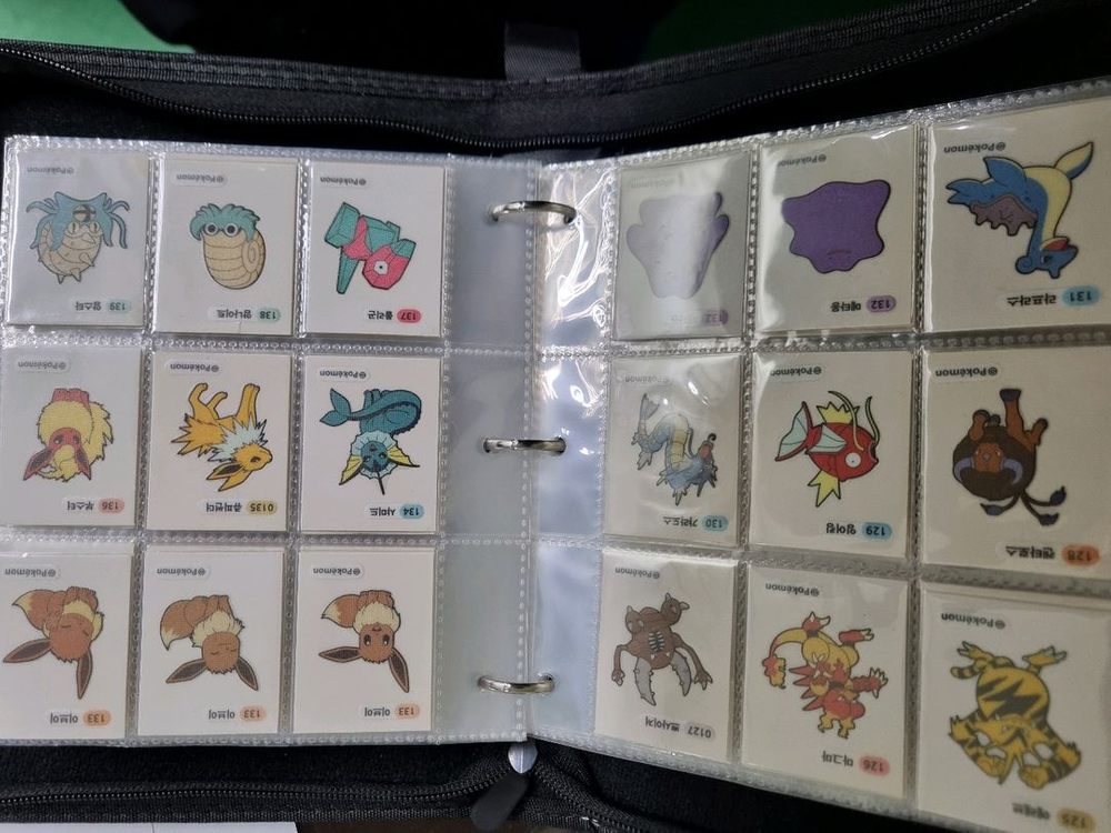 포켓몬띠부씰 1세대 2세대 (뮤츠2종 뮤2종)제외 전종 팝니다 이미지