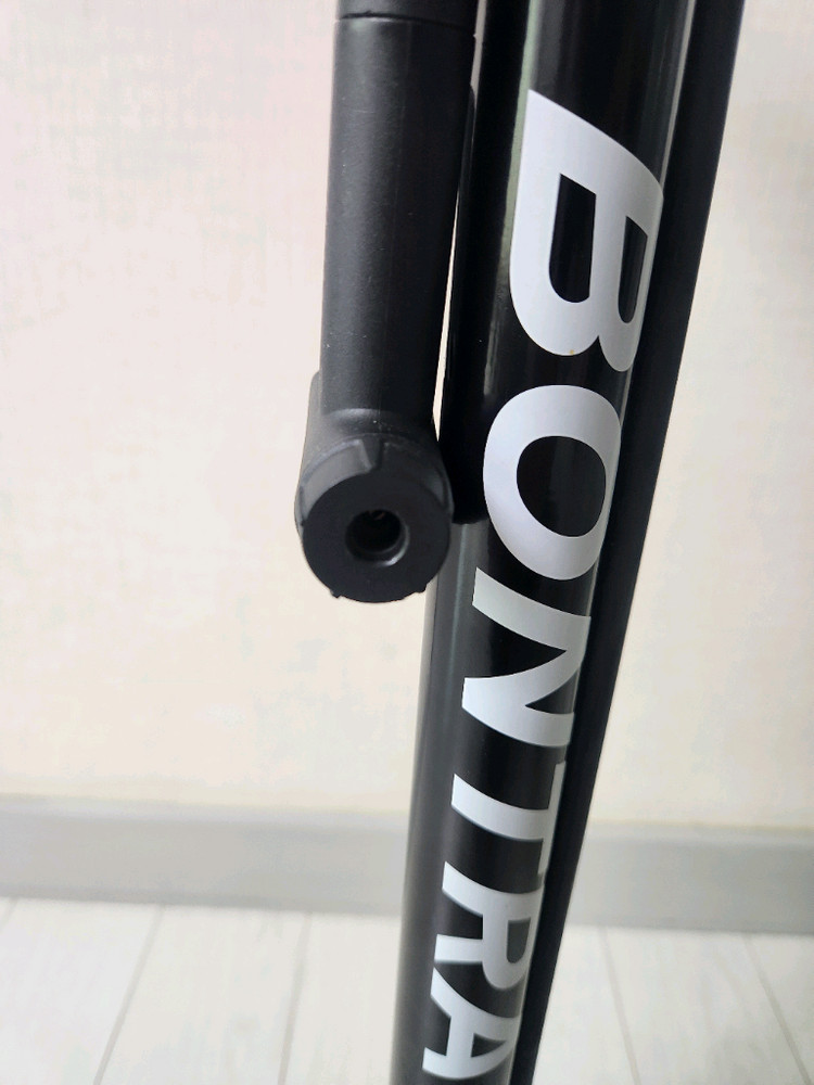 Breeo 자전거 헬멧(4) + Bontrager 펌프(3) 거치대 무료 이미지