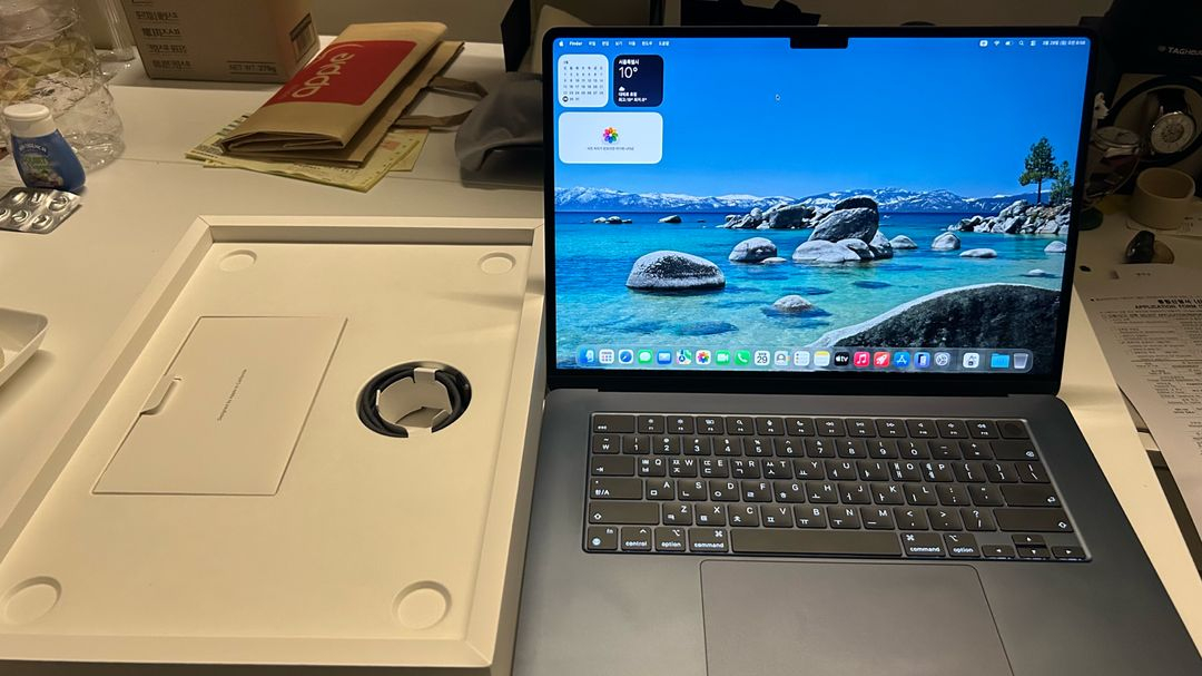 맥북 에어 M3 15인치 (8GB / 256GB) 판매합니다 이미지