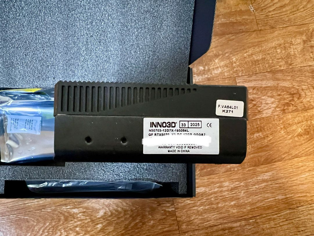 INNO3D 지포스 RTX 5070 OC D7 12GB X3 팝니다. 이미지