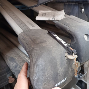 툴레 윙바엣지 i30용,코나용,Q5(Q7)용 은색 중고 가로바 판매 이미지