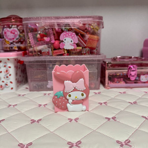 일본 마이멜로디 딸기 연필꽂이 희귀 매물없음 이미지