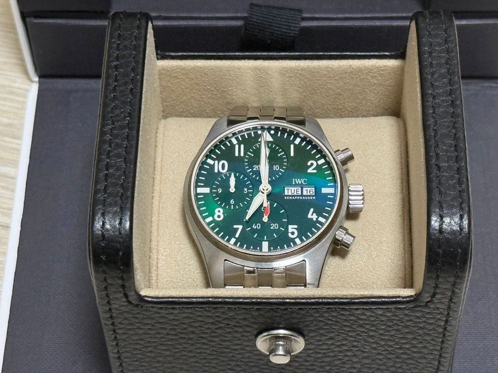 IWC 파일럿 워치 크로노그래프 41 그린 다이얼 (보증기간 : 2030.03까지) 이미지