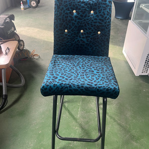 호피무늬 회전 빠의자 중고 팝니다 이미지