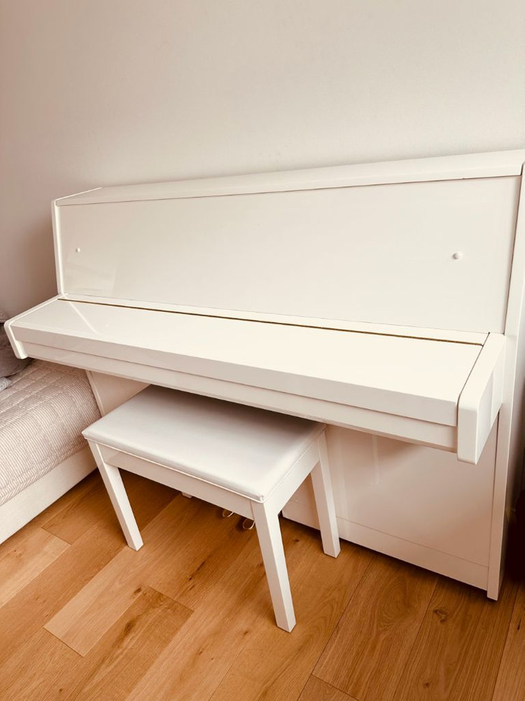 야마하에서 제일 예쁜 피아노 JU109 크림화이트 2021년식 이미지