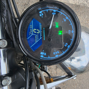 혼다 CG 125 17년식 검사없는 카브모델 판매합니다. 이미지