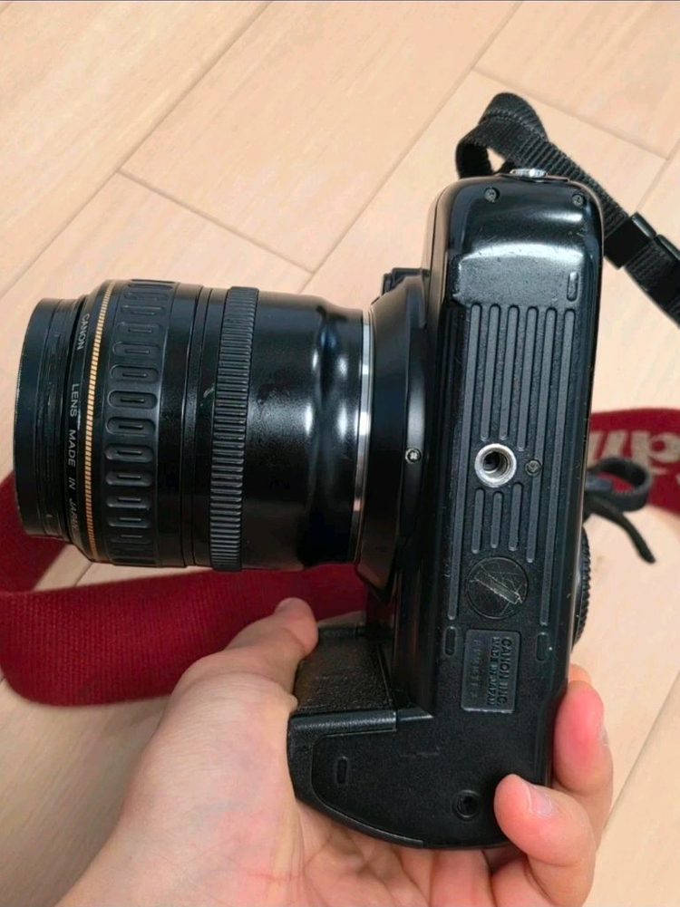 캐논 EOS 5 필름 카메라 28-105mm 렌즈 이미지