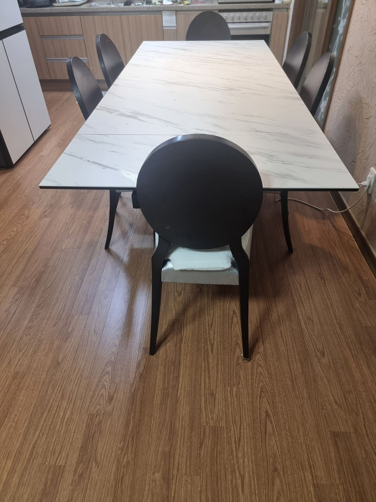 디쟈트 세라믹 식탁(확장형) 6~8인용 이미지