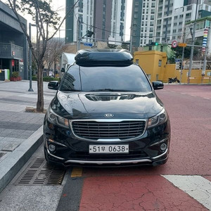 부산 올뉴카니발 디젤7인승 하이리무진 팝니다. 이미지