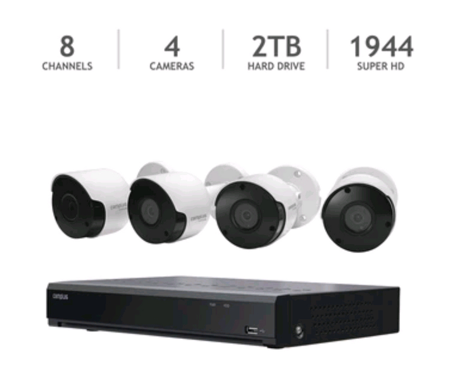 캠플러스 8채널 CCTV 세트입니다. 4대의 카메라와 2TB 하드디스크가 기본 제공됩니다. 이미지